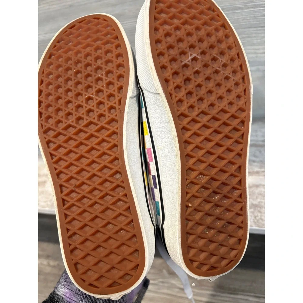 Vans Old Skool Low Top Sneakers Rainbow Checkerboard Black White Lace Up Youth 7